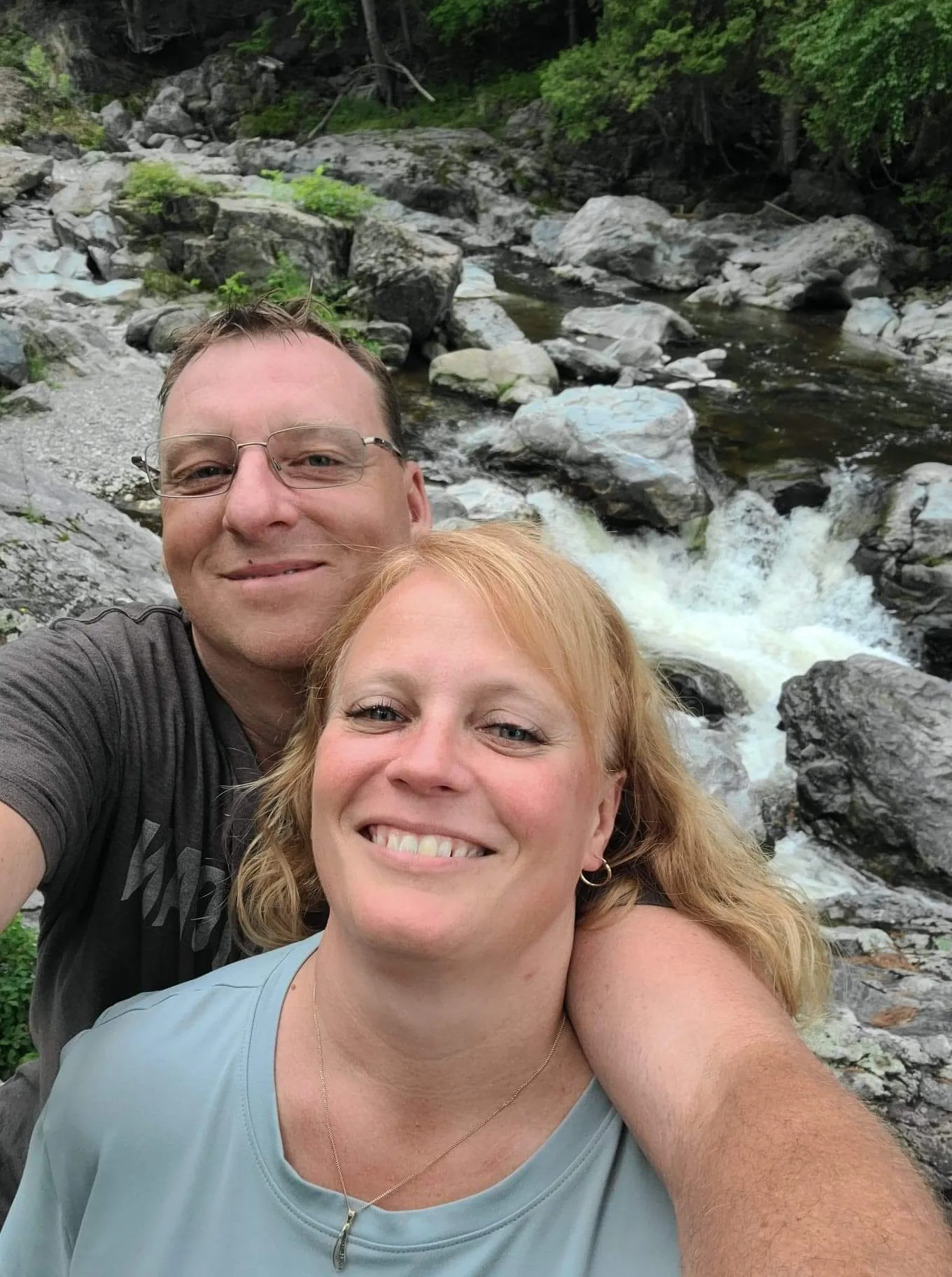 christian et nathalie bord riviere des fermes Christian et Nathalie bord de la Rivière des Fermes